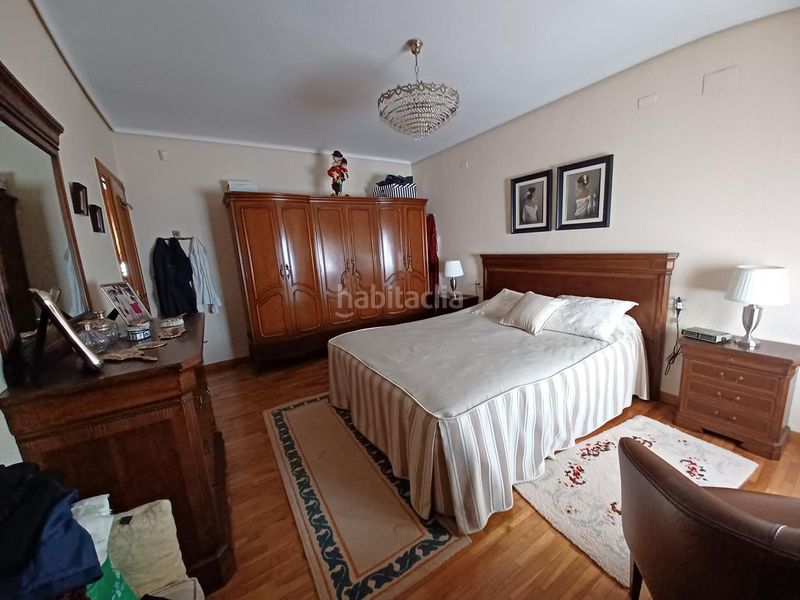 Foto 6f55c415-ab4d-4601-8503-eac5d1444be9. Casa adossada amb calefacció aparcament a Roda (La)