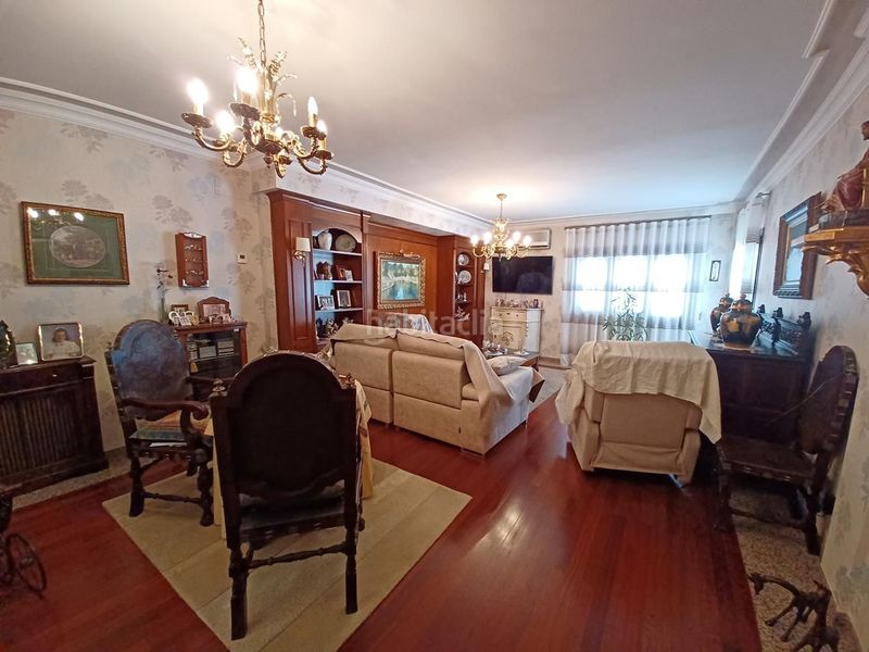 Foto f5f2d17c-2a57-45db-bdcb-1910a35f0800. Casa adossada amb calefacció aparcament a Roda (La)