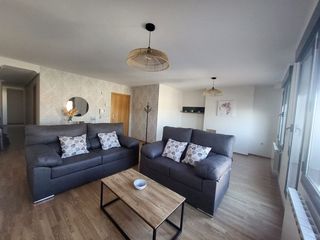 Rent Penthouse  Comandante escribano ballesteros. Atico en alquiler en paseo de la estación, 2 dormitorios.
