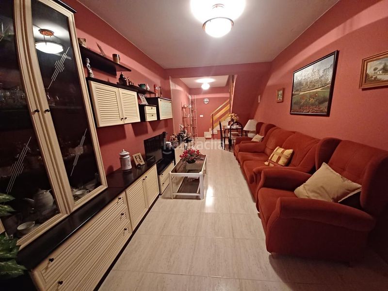 Foto 51e12121-e499-4373-9093-3ae21475ae4d. Casa amb calefacció aparcament a Roda (La)