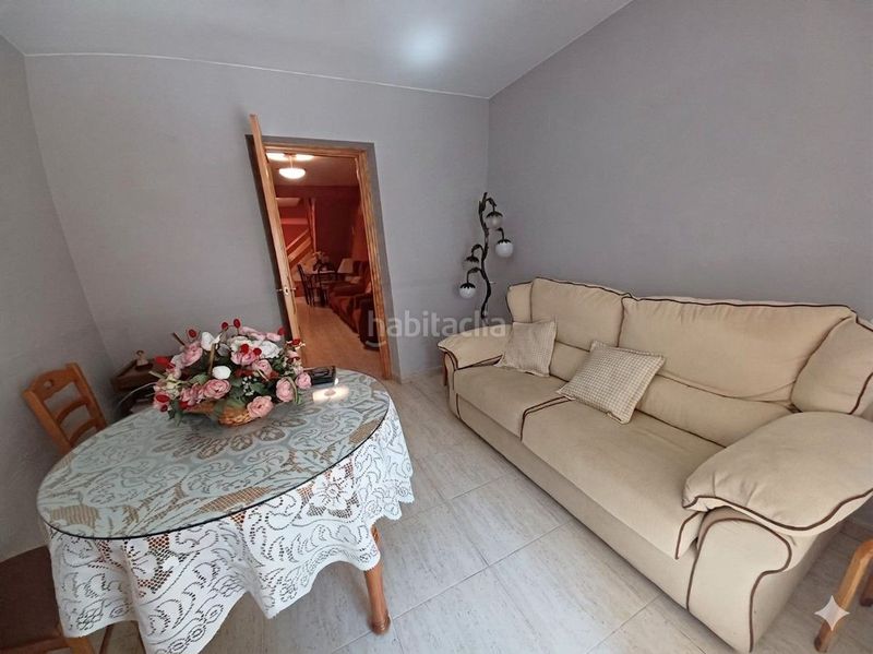 Foto 7787286d-3f24-47fd-8652-2a0bc7bf608e. Casa amb calefacció aparcament a Roda (La)