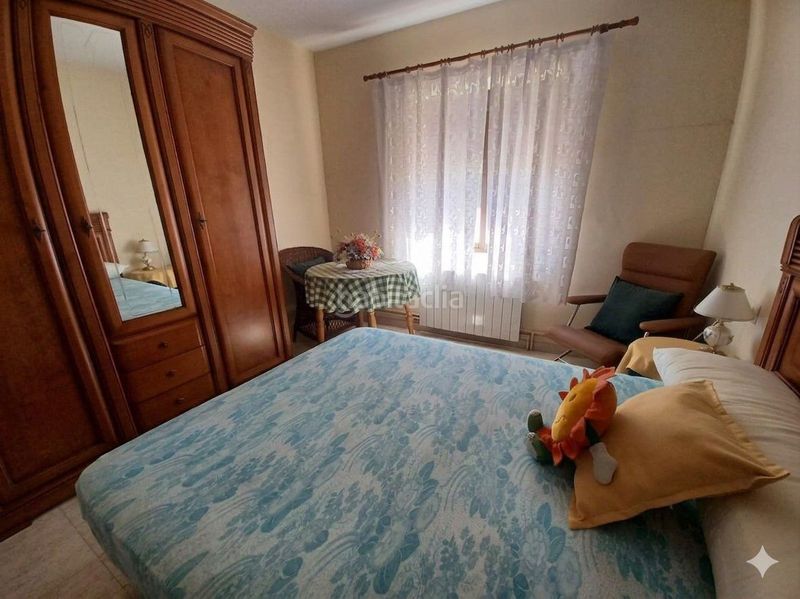 Foto a79b1f51-b179-41c0-94a7-1cc0f267668d. Casa amb calefacció aparcament a Roda (La)