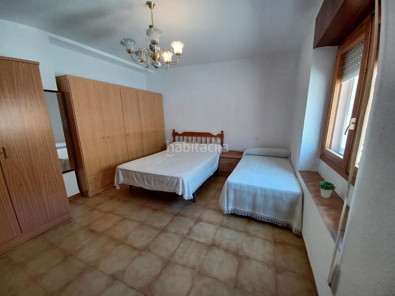 Foto 3659f873-8780-4be2-8fff-283031a7aa0b. Casa amb aparcament a Roda (La)
