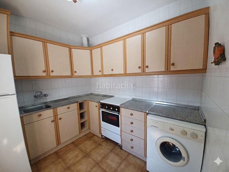 Foto 503b3371-b7ee-451c-be42-3f282921bad0. Casa amb aparcament a Roda (La)