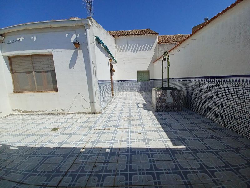 Foto 82cd4004-fbd4-4107-8077-58df789f733a. Casa amb aparcament a Roda (La)