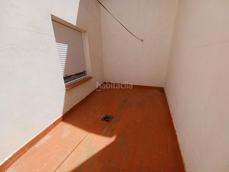 Foto fbf0c122-b5d4-4702-957d-b39f1e86823e. Pis amb calefacció aparcament a Roda (La)