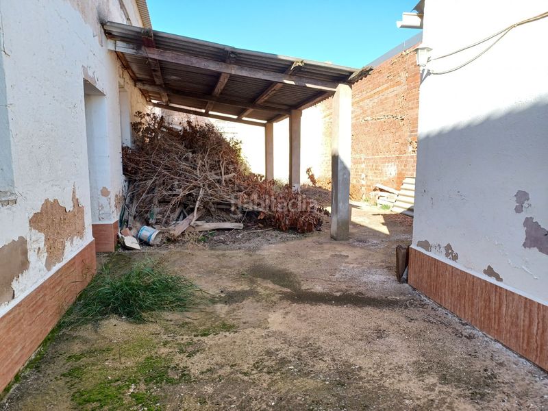 Foto be6e96a0-85fa-47d4-87e3-655d9ac2c5a2. Casa amb calefacció aparcament a Minaya