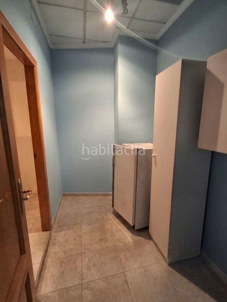 Foto f00ec9bc-4e54-4282-8aa2-0eb23416dd5b. Miete geschäftsraum in Roda (La)