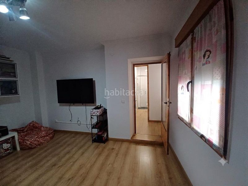 Foto bd33a483-5a1d-4d3f-90e1-21f8dfe60dbb. Casa amb calefacció a Roda (La)
