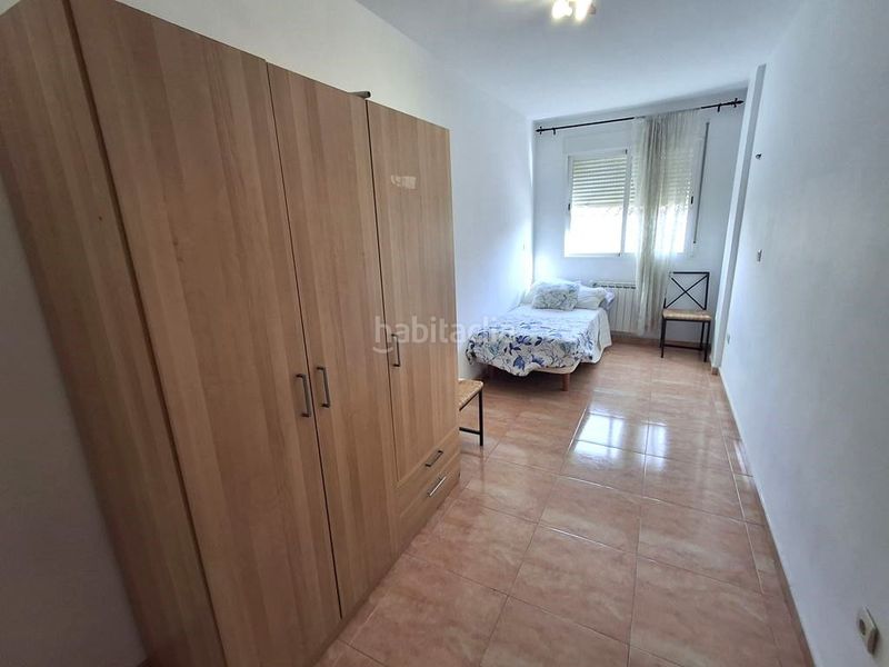 Foto a52ec83e-eddd-4bbe-99d9-fe320ac6b2df. Pis amb calefacció aparcament a Roda (La)