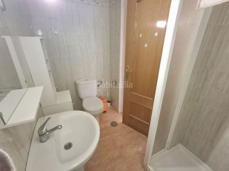 Foto d7fb46df-dda8-4291-b2de-d4854fe4615a. Pis amb calefacció aparcament a Roda (La)