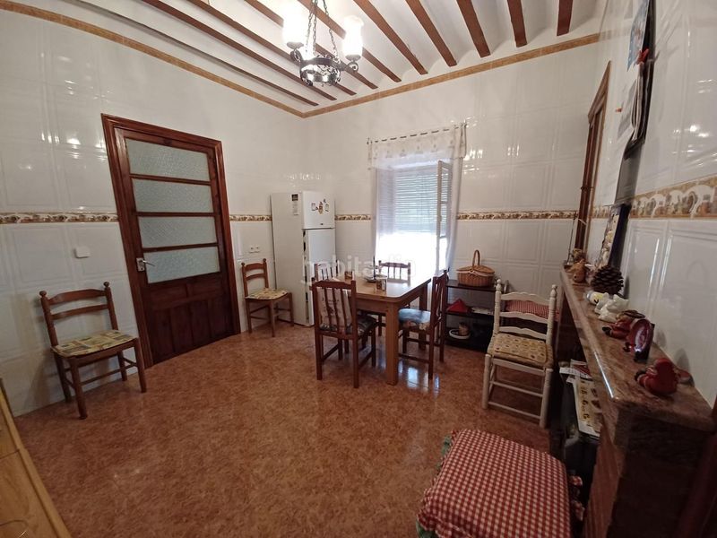 Foto a4a08f7e-0823-4186-884d-e5bb281976aa. Haus mit parking in Minaya