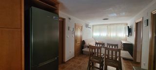 Miete Etagenwohnung  Alarcón. Piso en alquiler en avda. de españa, 2 dormitorios.