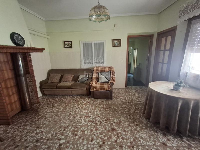 Foto 505fb58a-4815-4490-81b7-d7815d033c62. Casa amb aparcament a Roda (La)