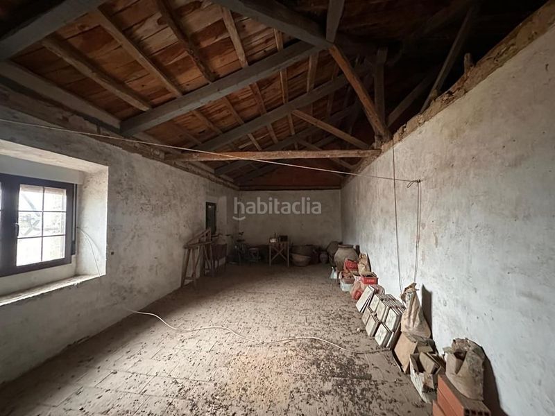 Foto fdb532f6-6102-441e-a664-b2f078f59231. Edificio in Sisante