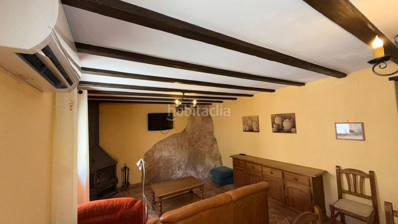 Foto 7f9803e5-20ee-41b3-9ddc-1230010866ce. Casa amb calefacció aparcament a Bogarra