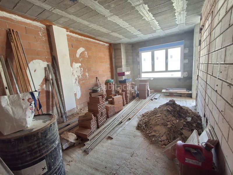Foto dec1c15a-470f-4671-83e5-70ef45c055c0. Edificio  en venta en roda la, 7 dormitorios. en Roda (La)