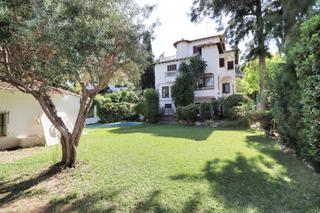 Xalet en Rocafort. Villa en la zona noble de rocafort