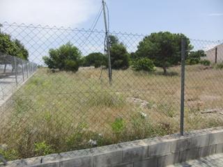 Terreny residencial  Calle ermita nova. Parcela en campolivar con excelente ubicación