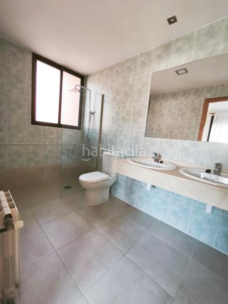 Foto b74edfd9-e282-4a8b-aea4-a5563c821a48. Affitto casa bifamiliare con riscaldamento parcheggio piscina in Paterna