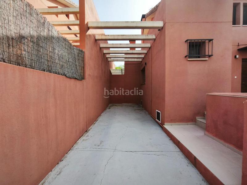 Foto beae2911-fe35-4970-a34a-b6f3bcb1810e. Affitto casa bifamiliare con riscaldamento parcheggio piscina in Paterna