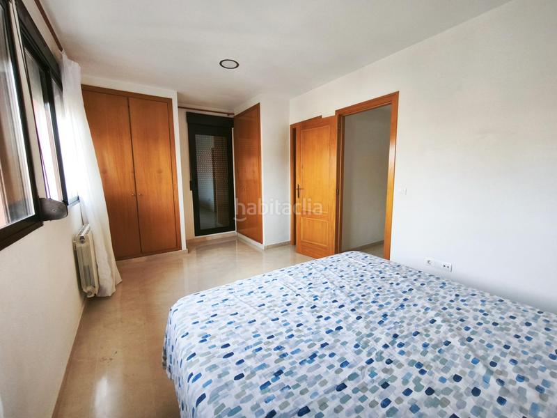 Foto 775f6157-5d89-43c4-ae51-a72205856808. Location maison jumelée avec chauffage parking piscine dans Paterna