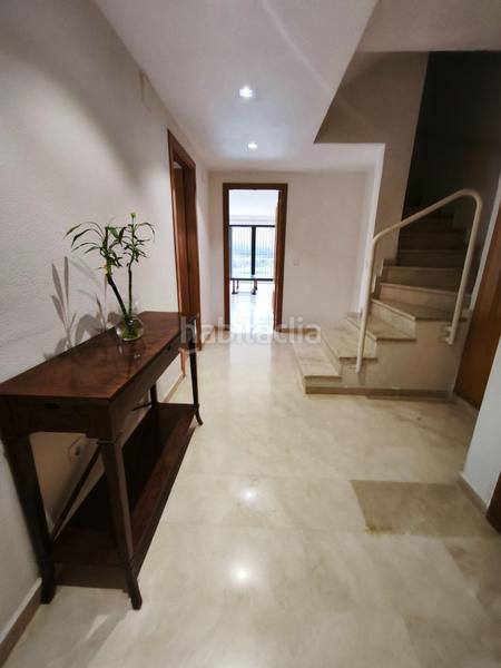 Foto 03bfcc9d-fcbe-4050-9984-3c7d68a98a30. Miete doppelhaus mit heizung parking pool in Casas Verdes Paterna