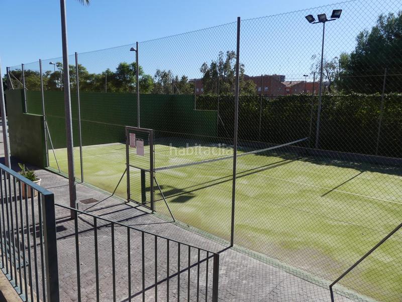 Foto 1bc2687a-2f64-4d89-b98b-362f47de2042. Miete doppelhaus mit heizung parking pool in Casas Verdes Paterna