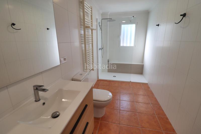 Foto 064dafb5-5170-4737-9568-ac8e92905014. Affitto chalet con piscina in Rocafort