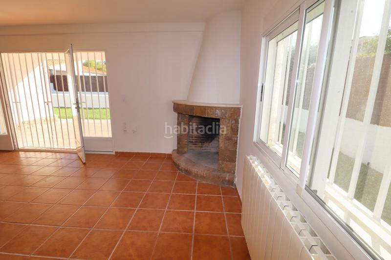 Foto b6fceb10-8f8a-405d-bb06-21fe7764b2a7. Affitto chalet con piscina in Rocafort