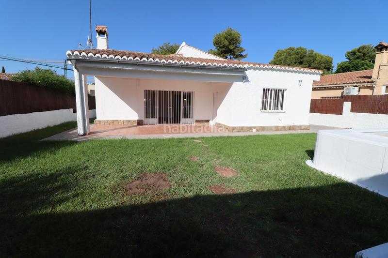 Foto bb3cece3-d161-4d1e-bc4e-b85a6804c513. Affitto chalet con piscina in Rocafort