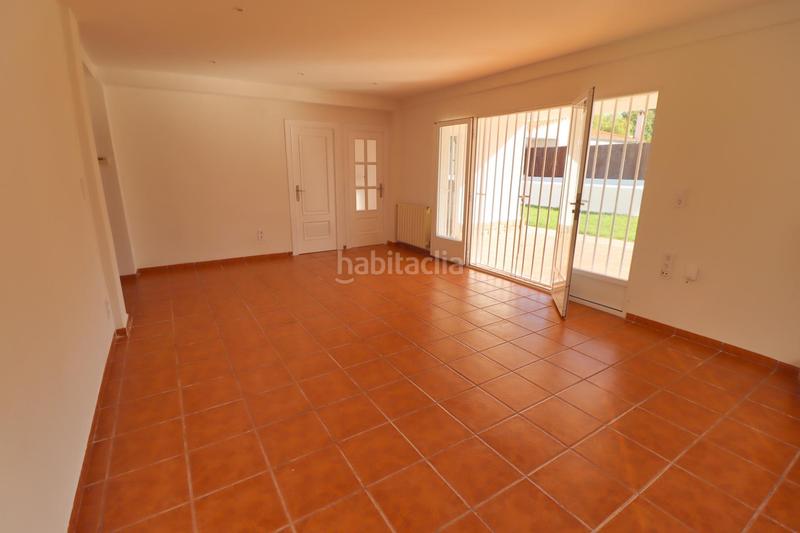 Foto e77c2bba-6c54-4042-ac36-484db057bdb2. Affitto chalet con piscina in Rocafort