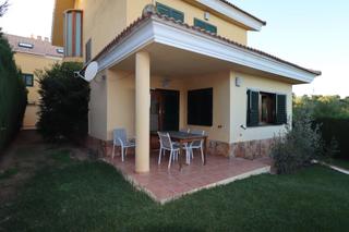 Location Chalet à Massarojos. Chalet independiente en residencial privado masarrochos