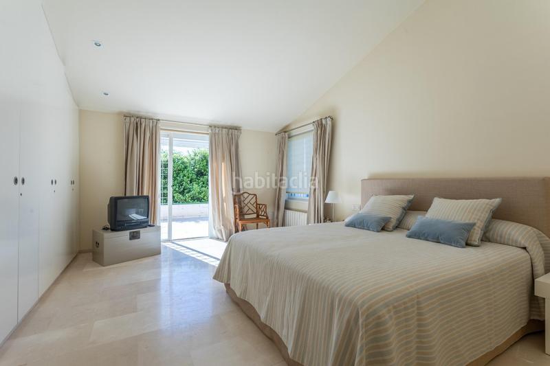 Foto 2b67b03d-fed9-4245-8aa2-d6dff42470e9. Xalet amb calefacció aparcament piscina a Rocafort