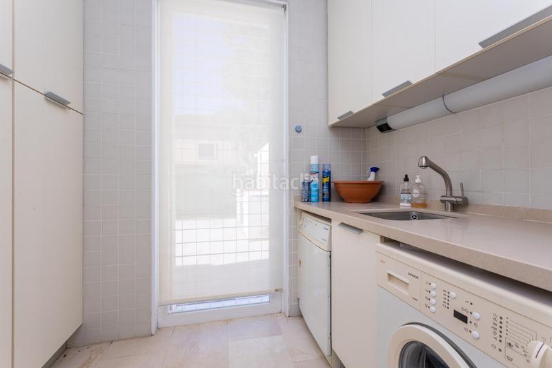 Foto a2877e51-8989-4c41-a1df-43d4192b4f9e. Xalet amb calefacció aparcament piscina a Rocafort