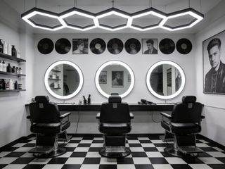Lloguer Local Comercial a Russafa. Traspaso de barbería en el corazón del barrio de ruzafa