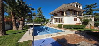 Chalet in La Cañada. Chalet en la cañada