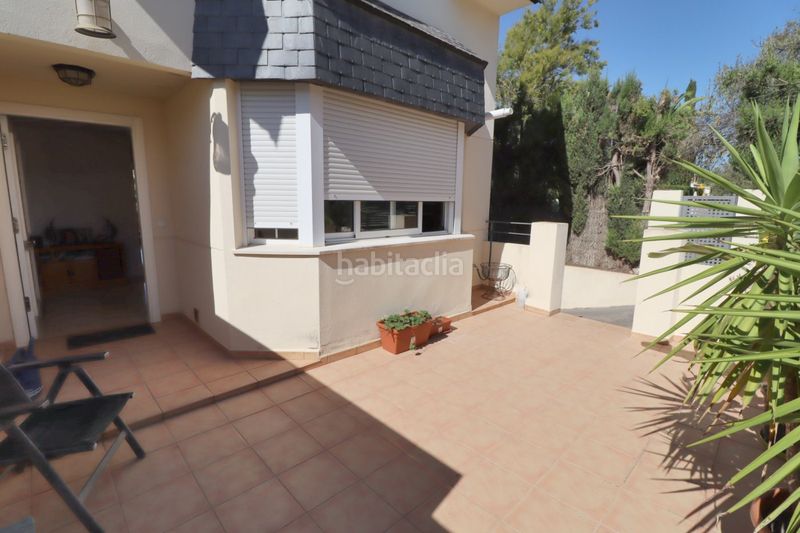 Foto 37342621-e906-41a8-988e-d021b12aefd4. Casa aparellada amb calefacció aparcament piscina a Rocafort