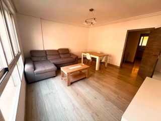 Location Appartement à Pueblo. Amplio piso en leliana pueblo