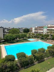 Affitto Appartamento in Calle calle príncipe felipe 4. Exclusivo piso en residencial de rocafort