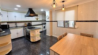 Flat in Barrio Benicalap. Piso en benicalap con excelente ubicacion