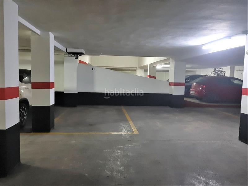 Foto 6c9fb044-1618-4df3-b902-848f706d8409. Aparcament cotxe a Cardenal Benlloch Mislata