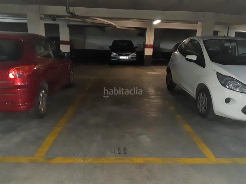 Foto 1a7ae463-8607-4414-b87f-af8159e62553. Aparcament cotxe a Cardenal Benlloch Mislata
