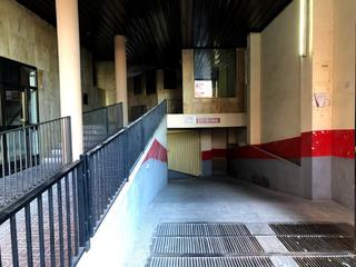 Aparcament cotxe  Calle salvador giner 8. Plaza de garaje zona mercado  calle mayor de mislata