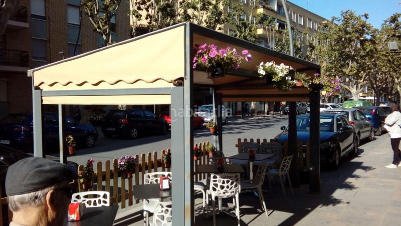 Foto 2fc75023-04d9-4348-83e1-7c2ec0b2d19b. Alquiler local comercial en traspaso cafeteríarestaurante céntrico en Quart de Poblet