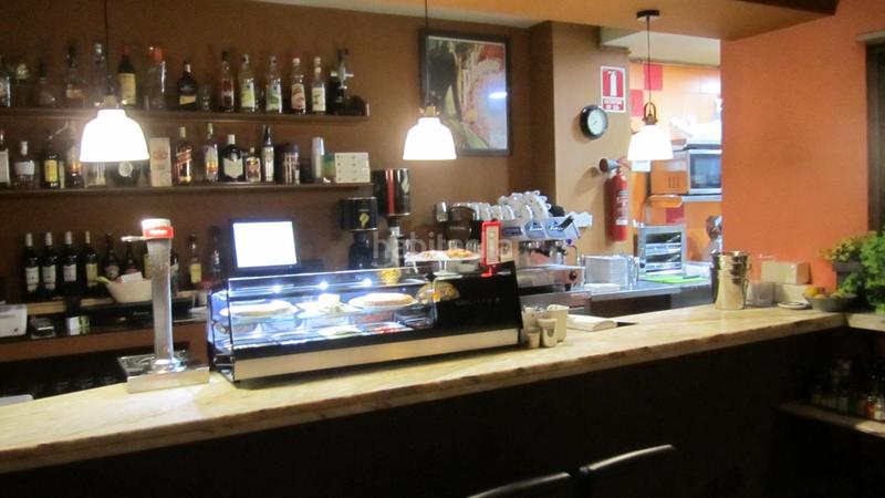 Foto df195115-eae4-464b-a7ea-d78bbd0965b6. Alquiler local comercial en traspaso cafeteríarestaurante céntrico en Quart de Poblet