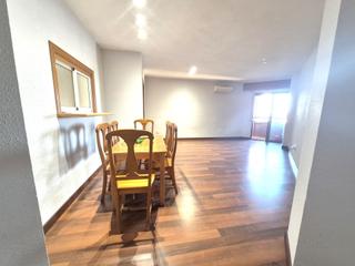Lloguer Pis a La Constitución-Canaleta. Vacío 2 habitaciones y 1 baño