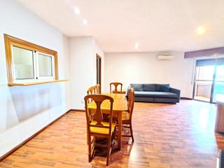 Lloguer Pis a La Constitución-Canaleta. Vacío 2 habitaciones y 1 baño
