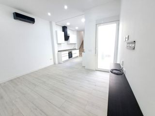 Miete Erdgeschoss in La Constitución-Canaleta. Bajo vivienda 2 habitaciones reformado