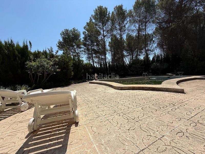 Foto 107d3590-0ac0-468e-a428-7cd3f23987f3. Casa amb aparcament a Batoi Alcoi
